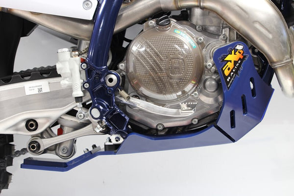 Piastra di skid AxP XTEM con protezione del collegamento sospensione - PhD 8mm AX1657