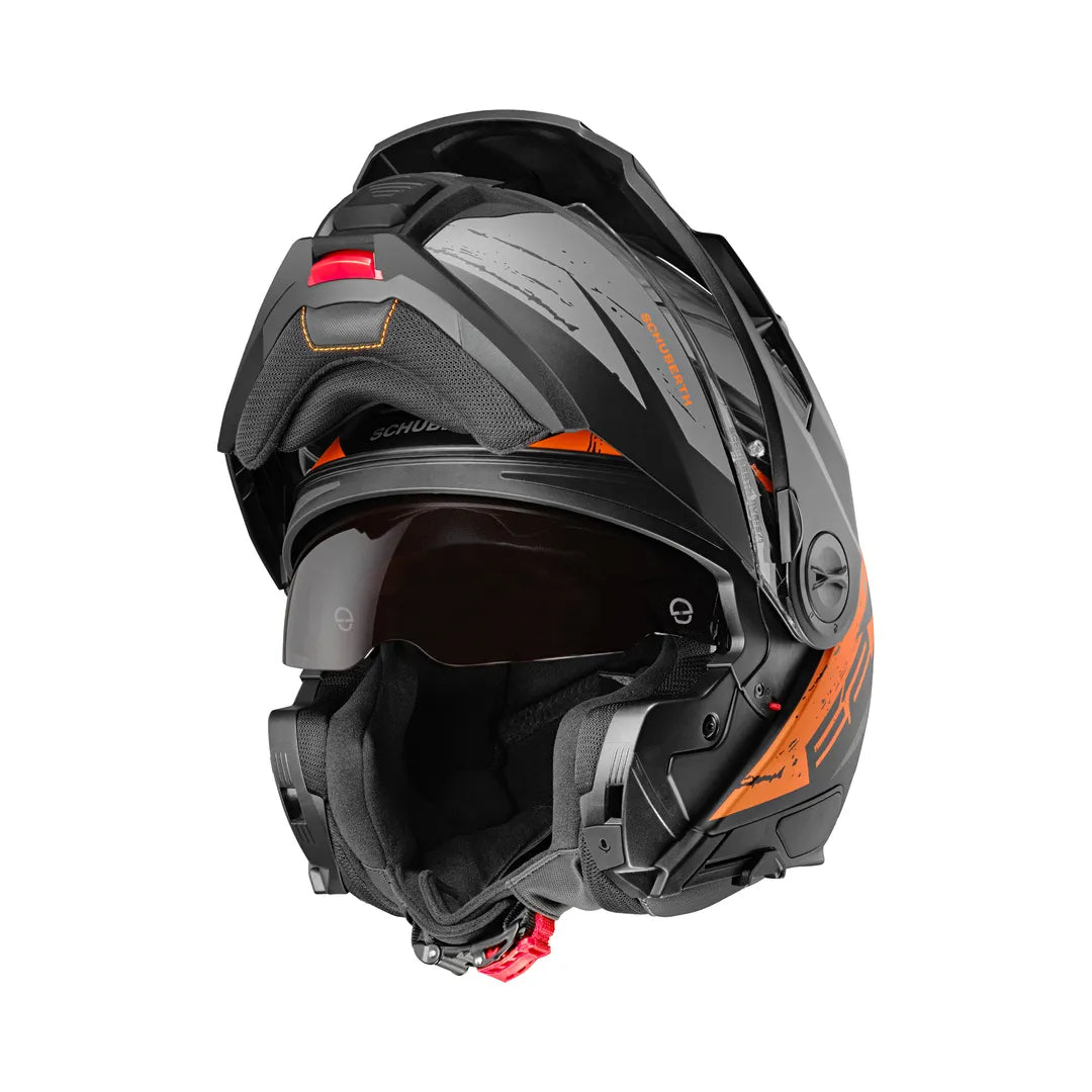 Baksidan av Schuberth öppningsbar mc-hjälm E2 Explorer Orange med aerodynamisk form och integrerat solvisir.