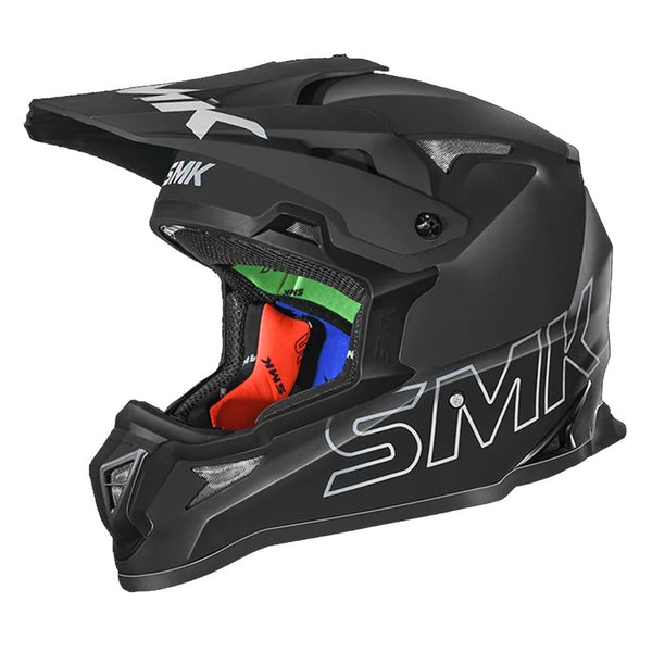 Casco smk tutto il nero opaco